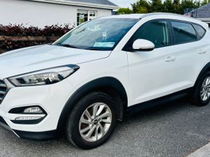 2016 HYUNDAI TUSCON EXECUTIVE LOW KMS - Image 2