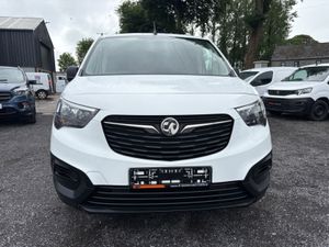 Vauxhall Combo - Image 4