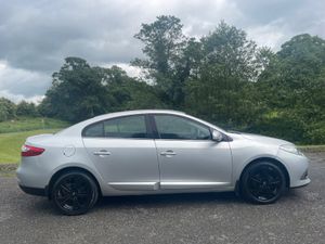 Renault Fluence 2014 , r link , sold with new Nct - Image 3
