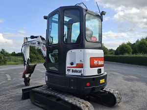 Bobcat E26 Mini Digger w/1800 hours - Image 2
