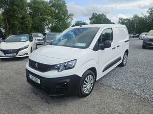 Peugeot Partner Professional Plus 1.5 Blue HDI - Image 3