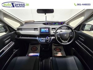 Honda Freed 1.5 Hybrid Automatic  Reversing Camera - Image 2