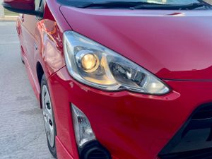 Toyota Aqua 2016 - Image 2