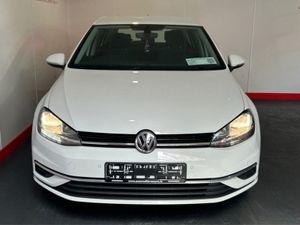 Volkswagen Golf 1.6 TDI SE NAV Bluemotion 115PS 5 - Image 4