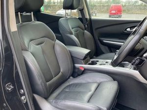 Renault KADJAR Top Spec Diesel GT Line (sunroof) - Image 4