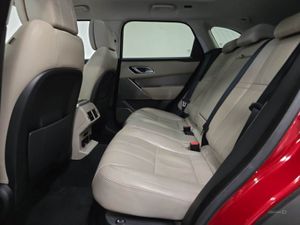Land Rover Range Rover Velar 2.0 D200 HSE 5dr Auto - Image 4