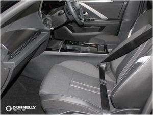 Vauxhall Astra 1.2 Turbo 130 GS 5dr Auto - Image 4