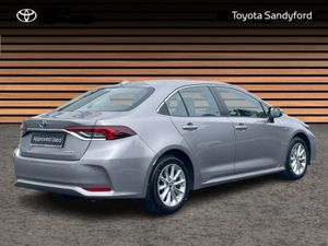 Toyota Corolla Hybrid Luna Saloon // Rear Camera - Image 2