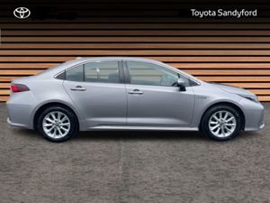 Toyota Corolla Hybrid Luna Saloon // Rear Camera - Image 3