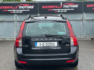 Volvo V50 2.0D SE “NCTED&TAXED” ESTATE 2011 - Image 4