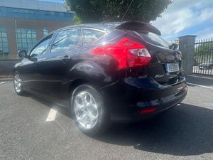 Ford Focus 2011 - Image 3