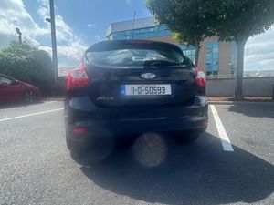 Ford Focus 2011 - Image 2