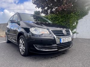 Volkswagen Touran 2008 - Image 3