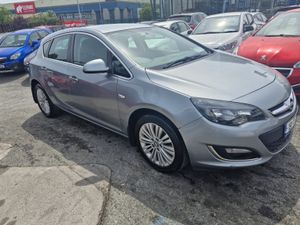 Opel Astra 2015 - Image 3