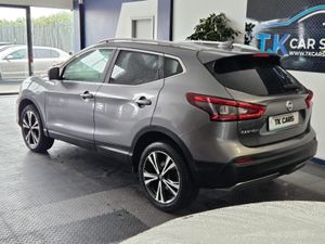 18 NISSAN QASHQAI XE PLUS EDITION - Image 2