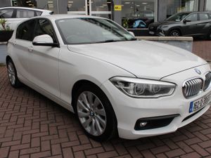 BMW 118i SE LUXURY 5DR HATCHBACK AUTOMATIC - Image 2