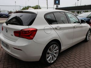 BMW 118i SE LUXURY 5DR HATCHBACK AUTOMATIC - Image 4