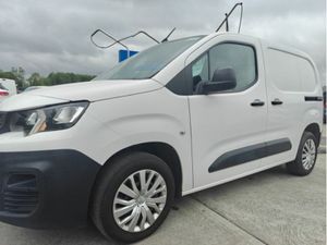Peugeot Partner NATIONWIDE WARRANTY ! - Image 3