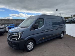 Nissan Interstar L3H2 150 bhp SV Premium Hetaed Wi - Image 4