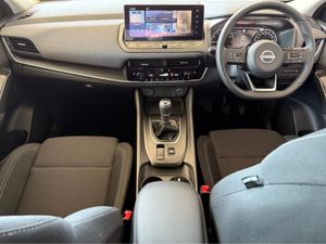 Nissan Qashqai SV Heated Seats Camera Rear Sensors - Image 3