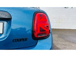 Mini Cooper IRISH CAR ++ SPORT MODEL ++ LOW MILEAG - Image 4