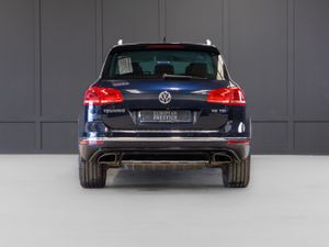 182 Volkswagen Touareg V6 5 Seat N1 Crewcab - Image 4