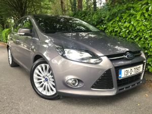 Ford Focus  1.6 TDCI TITANIUM 1 Owner - Image 2