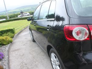 Volkswagen Golf Plus 1.6 TDI SE BMT,  2011 - Image 4