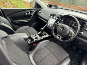 191 Renault KADJAR ICONIC 1.3 TCE 140BHP €75 P/W - Image 3