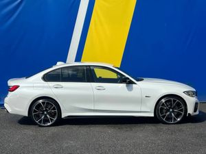 BMW 3-Series 330e M-SPORT COMPETITION PACK 2.0 HYB - Image 2