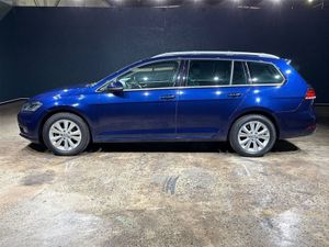 Volkswagen Golf 1.2 Automatic - Estate - Cruise C - Image 4