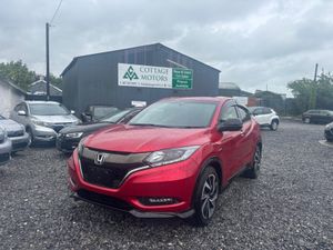 Honda Vezel RS - Image 2