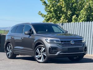 Volkswagen Touareg 3.0 TDI V6 R LINE TECH 5DR - Image 3