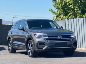 Volkswagen Touareg 3.0 TDI V6 R LINE TECH 5DR - Image 4
