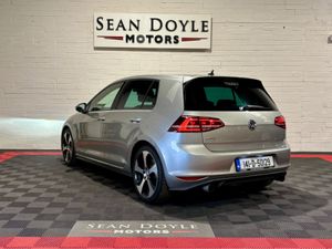 Volkswagen Golf GTI DSG 220BHP 5DR - Image 3