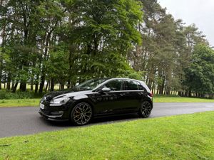 Volkswagen Golf  Highline TDI - Image 3