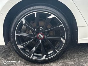 Toyota Corolla 1.8 Vvt-i Hybrid GR Sport 5dr CVT - Image 4