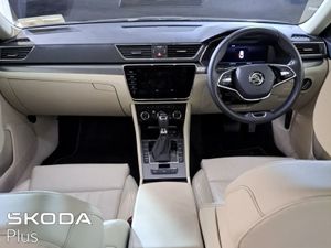 Skoda Superb Superb STY 1.5tsi 150HP DSG - Image 4