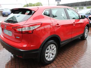 NISSAN QASHQAI 1.5DCI VISIA 5DR ESTATE - Image 4