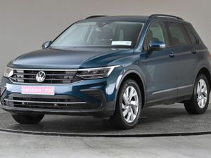 Volkswagen Tiguan 2.0 TDI 6spd 122BHP Life 5 Seat - Image 3