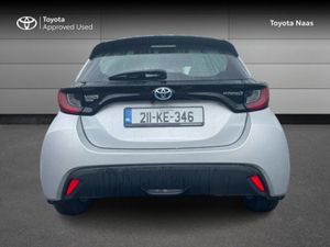 Toyota Yaris Hybrid Luna - Image 4