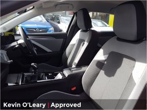 Opel Astra 1.2t SC - Image 4