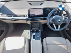 BMW iX1 Edrive20 Xline - Image 4