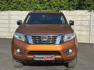 2017 Nissan Navara 2.3 DCI Tekna 4WD 190 Crewcab - Image 3