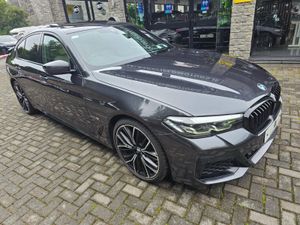 2022 BMW 520D MHT M-SPORT AUTO.HUGE SPEC. - Image 4