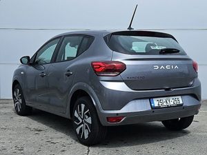 Dacia Sandero Expression 1.0 90 PS - Image 3