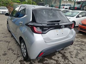 2021 Toyota Yaris 1.0 Automatic  1 years warranty - Image 4