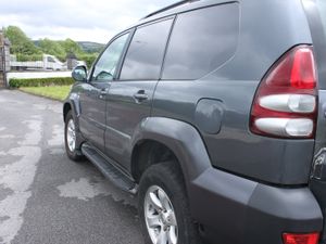TOYOTA LANDCRUISER  LWB GX, 2004 - Image 4