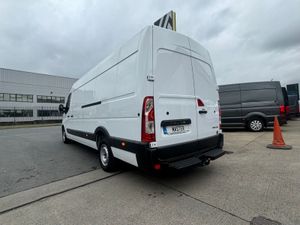 Renault Master RWD Lml35 Blue DCI 145 L4h2 - Image 4