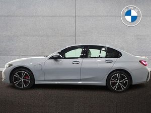 BMW 3 Series 330e M Sport Saloon - Image 4